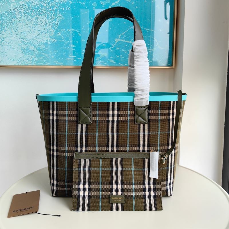 B**rry shopping bags